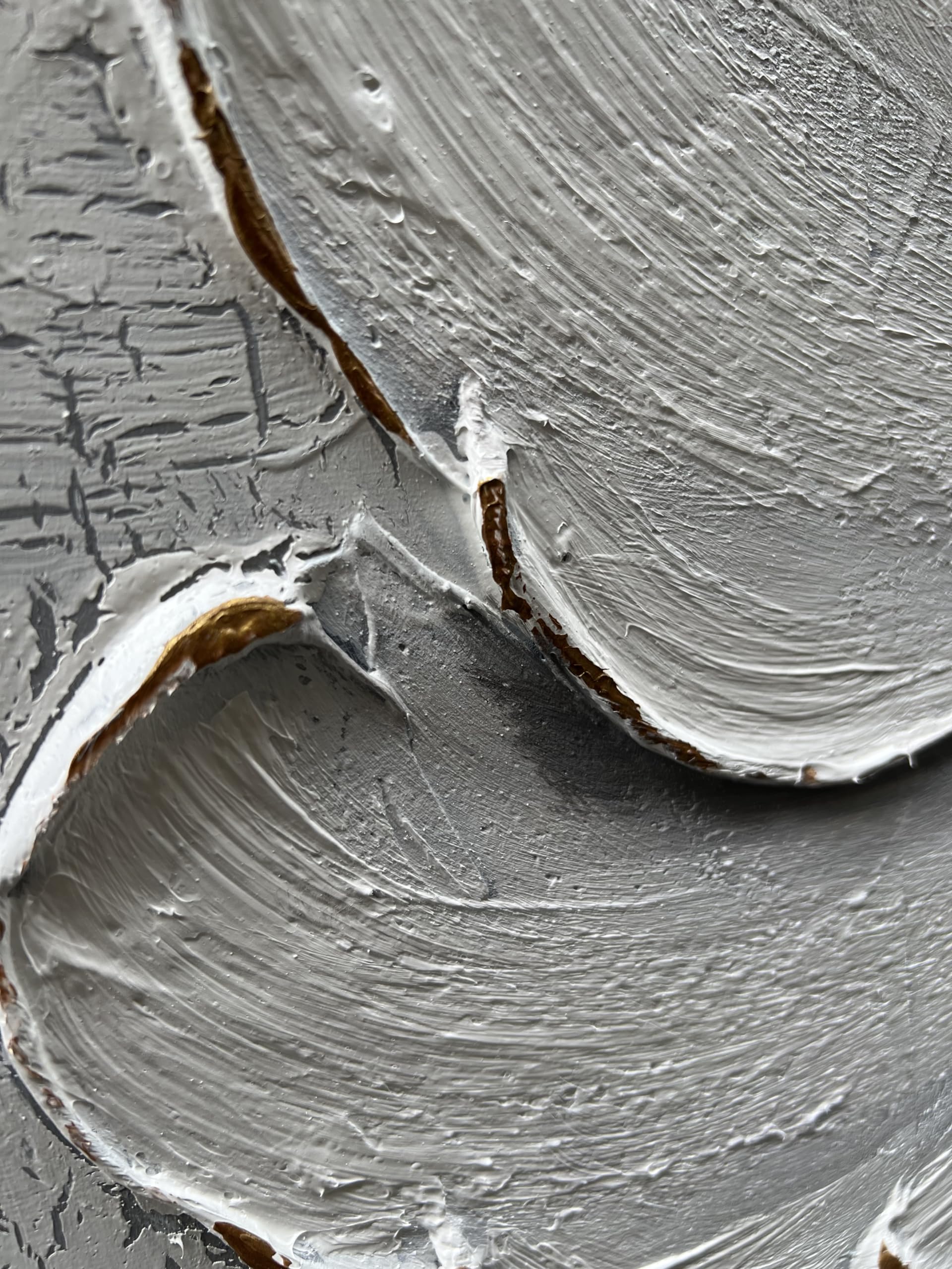 GOSSAMER BLOOM: 3D Heavy Texture Peony Wall Art, White Petal Relief with Gold Accents